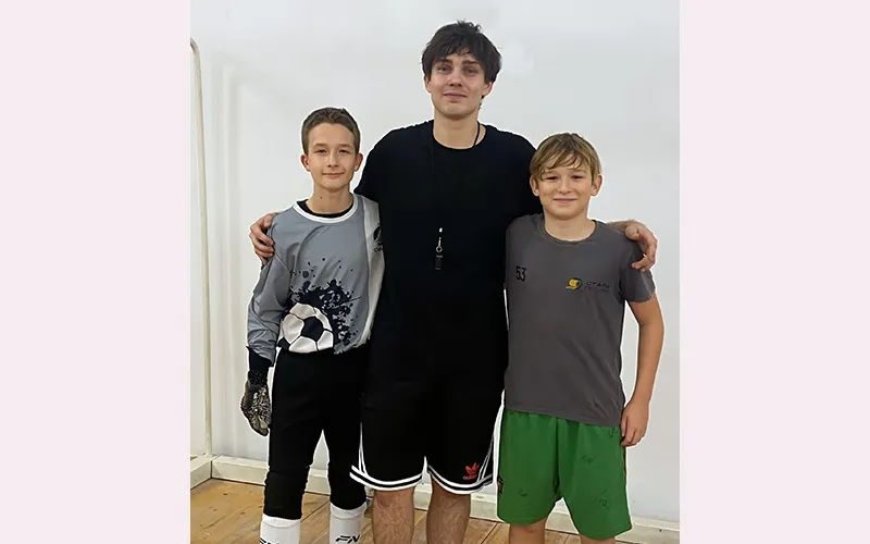 А у нас новый тренер
